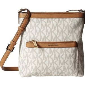 NWT Michael Kors Vanilla Messenger Bag